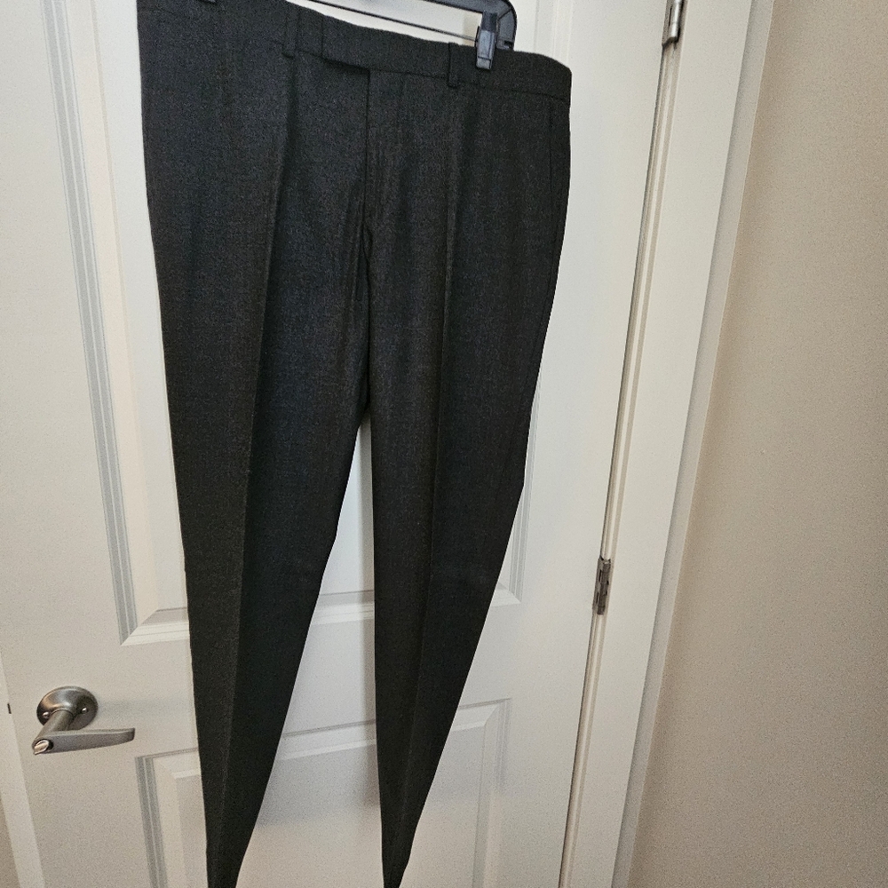 J. Lindeberg Mens dress pants, charcol size 34